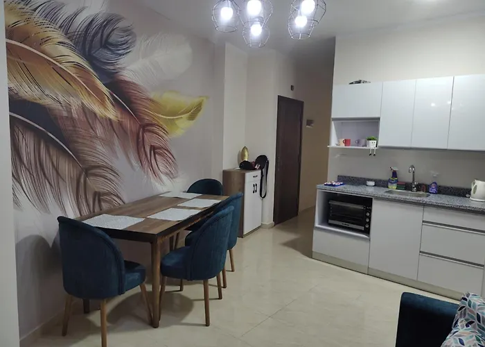 Appartement Two Bedroom Flat In *